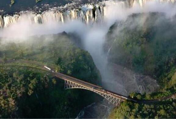 世界上最可怕的四座桥,中国有也排名(图4) 世界上最可怕的四座桥,中国也有4.jpg