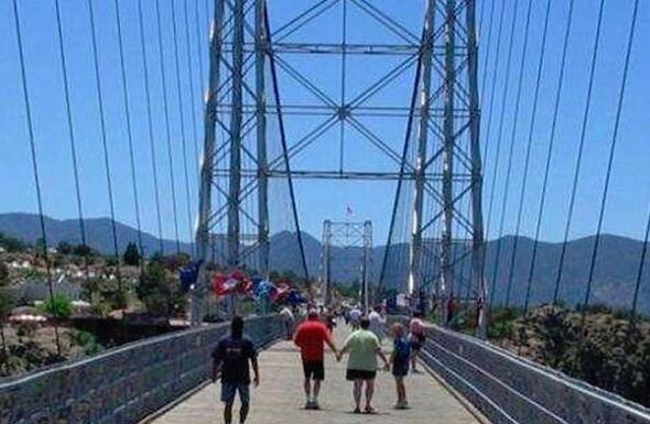 世界上最可怕的四座桥,中国有也排名(图5) 世界上最可怕的四座桥,中国也有5.jpg