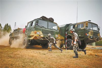 实战化训练如何遵循规律(图2) 实战化训练如何遵循规律(图2)