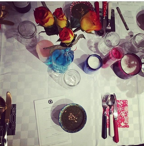 花50美元在垃圾桶中吃饭,为倡导人们不要浪费食物(图8) 花50美元在垃圾桶中吃饭,为倡导人们不要浪费食物--置顶表情