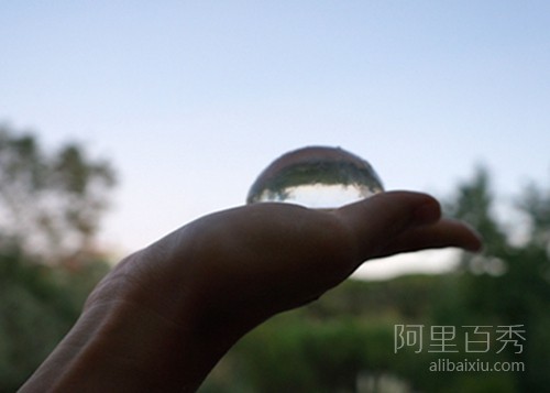 你敢吃吗?可以吃的矿泉水瓶,环保又方便(图4) 你敢吃吗?可以吃的水瓶,环保又方便--置顶表情