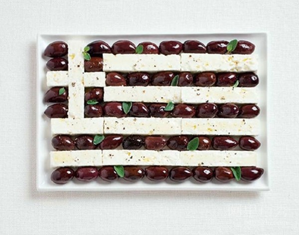 用食物组成的各国国旗 边学知识边享美味(图9) 用食物组成的各国国旗 边学知识边享美味--置顶表情